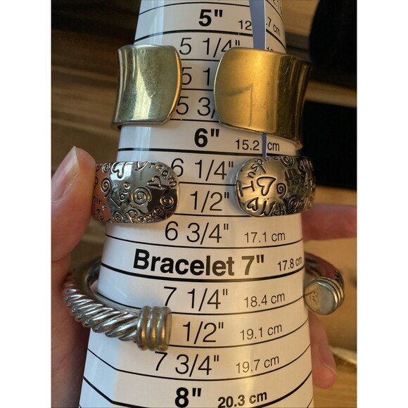 Women\'s Bangle Watch Lot 4 Total New Batteries main image 8